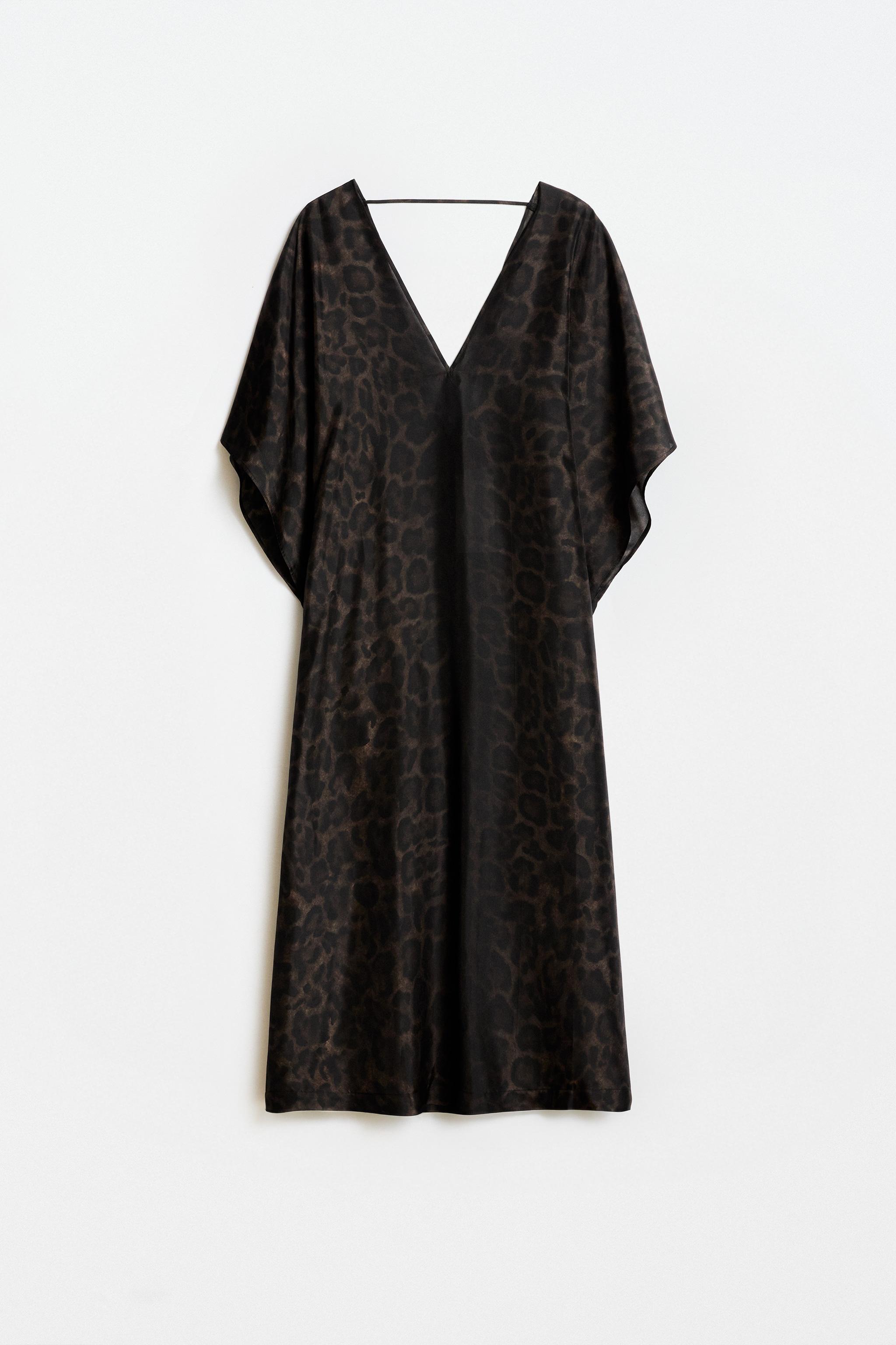 ANIMAL PRINT BEACH CAFTAN