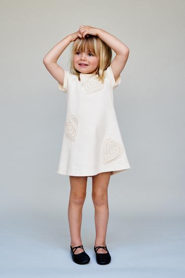 ROBE DÉCORÉE - Écru de Zara