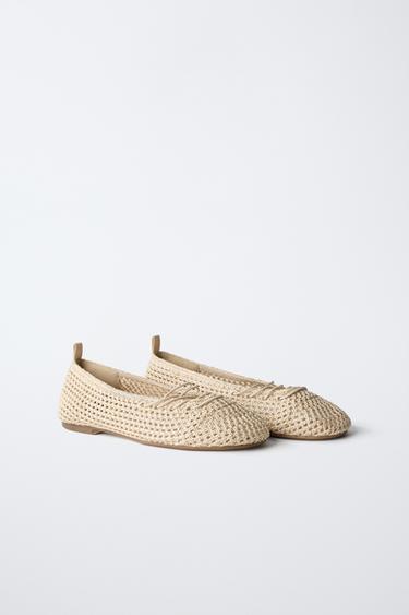 CROCHET LACE-UP BALLERINAS - Ecru White by Zara