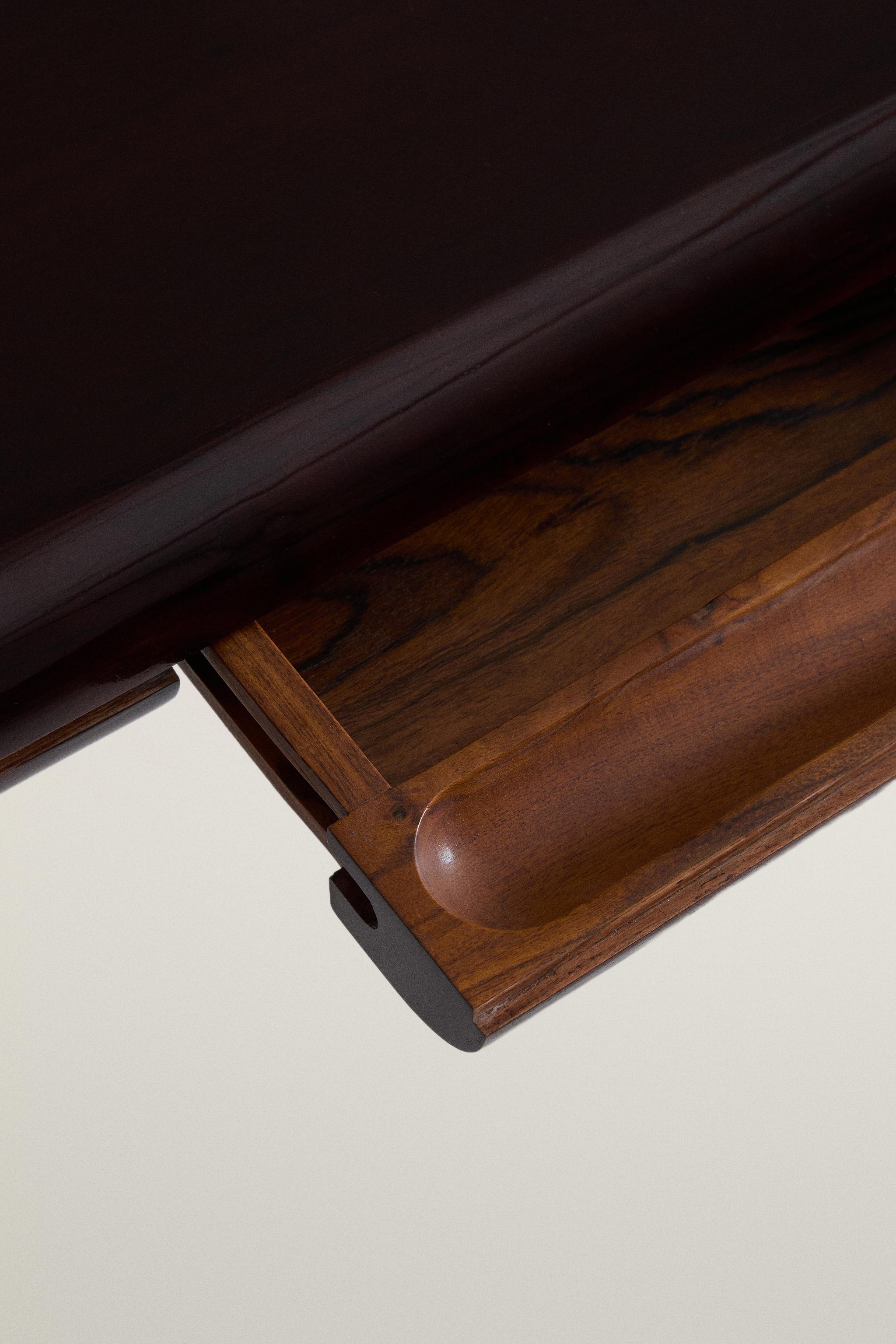 WOOD AND STEEL DESK