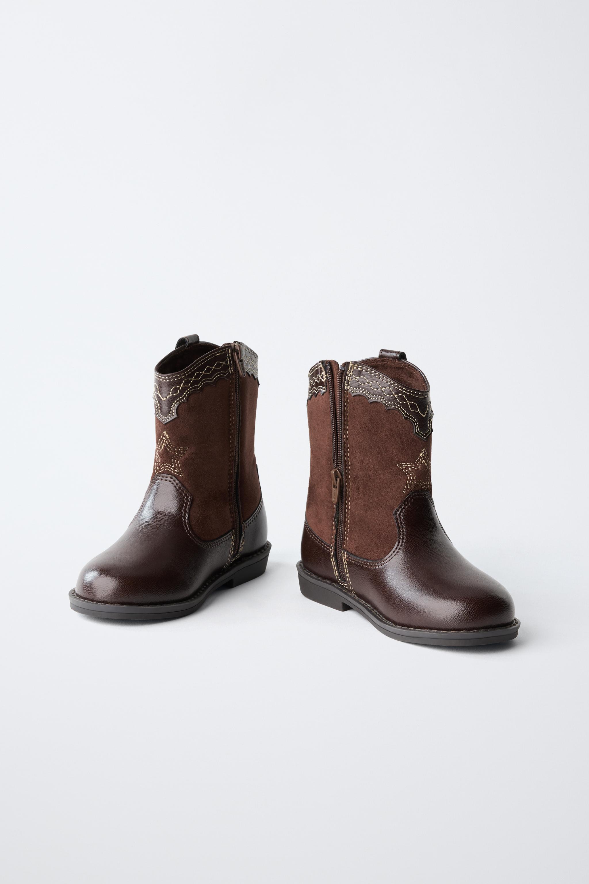 EMBROIDERED COWBOY BOOTS