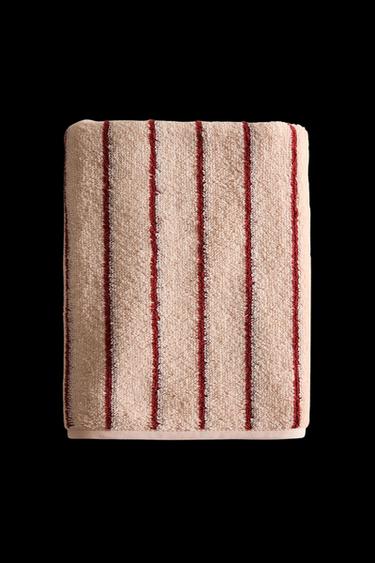 CHILDREN'S STRIPED VELOUR BATH TOWEL - Pink by Zara