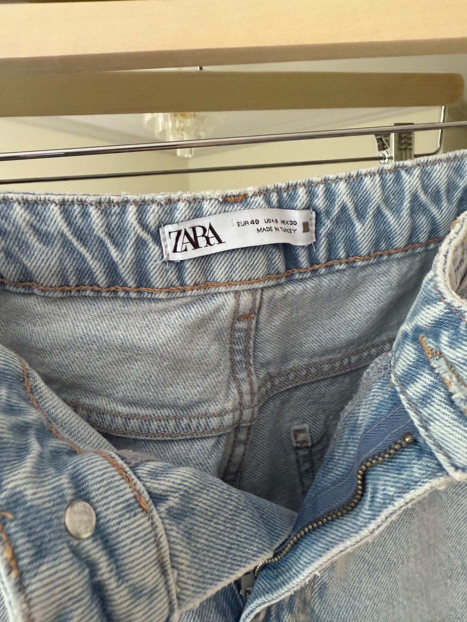 z1975-high-waist-straight-leg-jeans-secondhand-zara-preowned