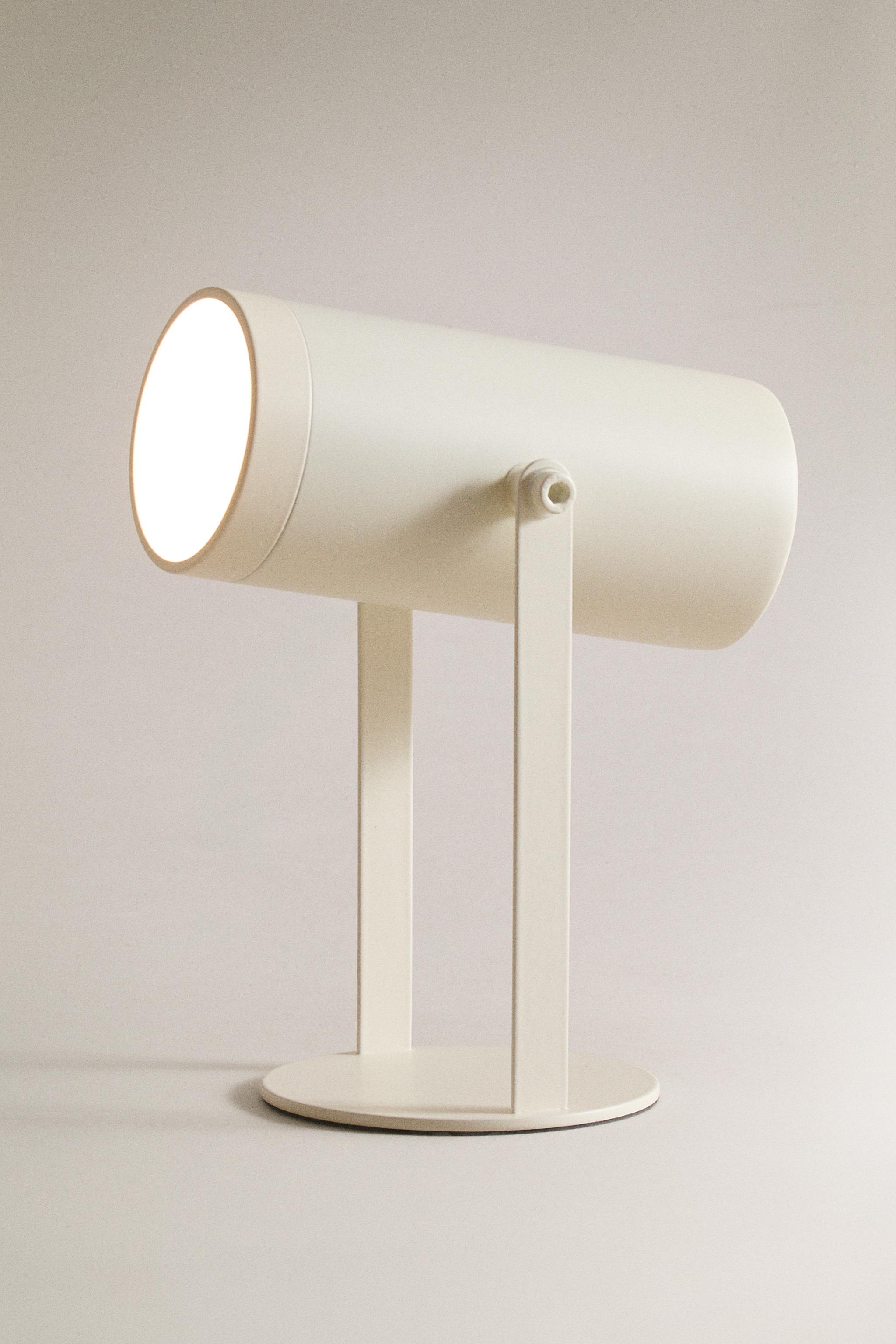 LAMP | USB RECHARGEABLE TABLE SPOTLIGHT - Ecru | ZARA United States