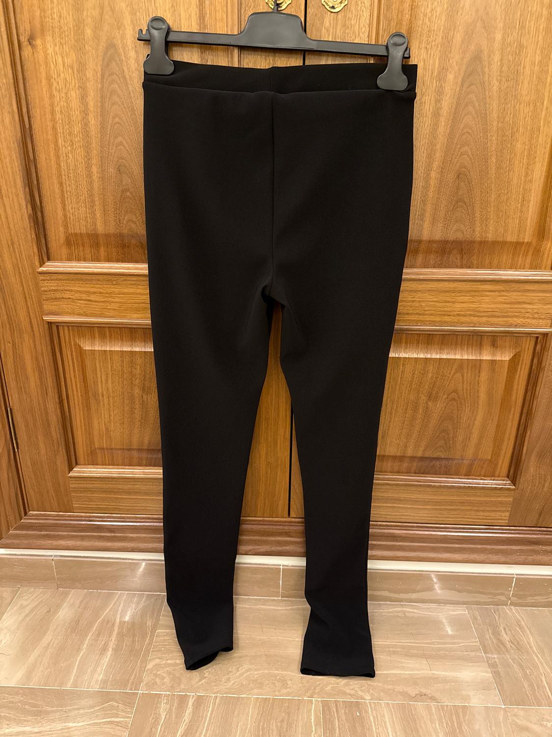 OTTOMAN LEGGINGS WITH BUTTONS - Image 2