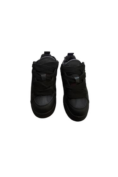ZAPATILLA DEPORTIVA