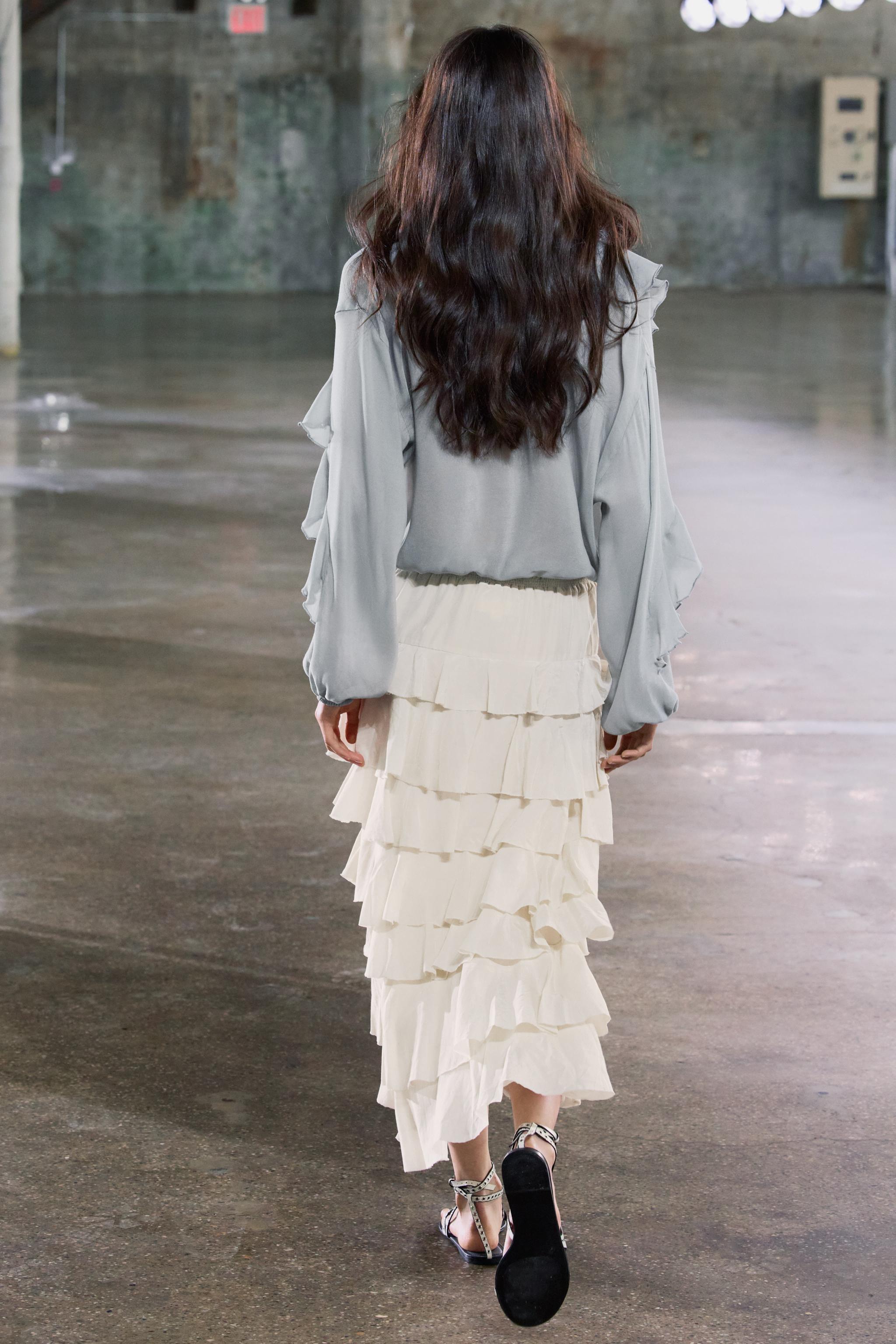 RUFFLED FLOWY BLOUSE - Olive green | ZARA Canada