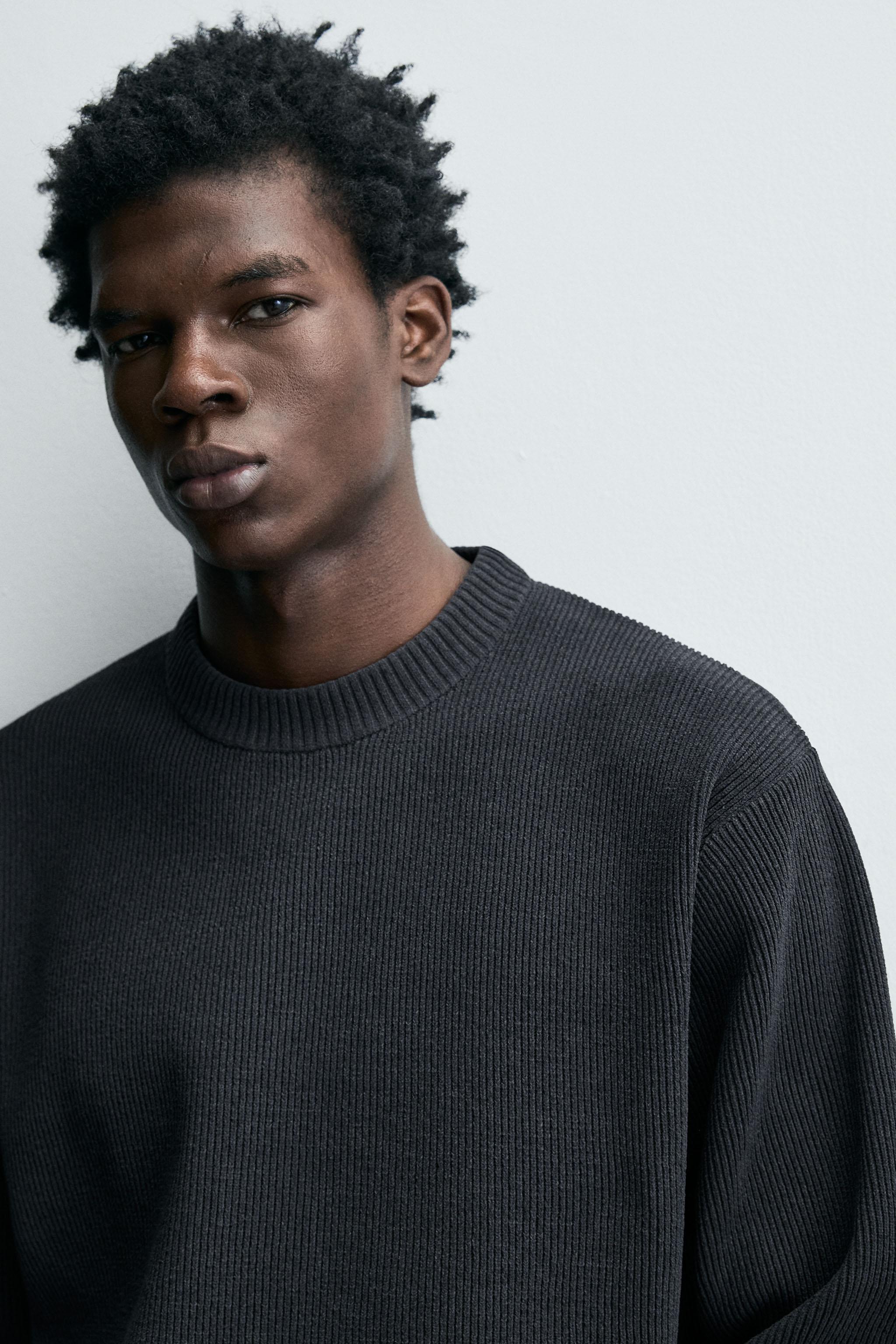 SUÉTER DE CHENILE ESTRUTURADO - Verde-musgo | ZARA Brasil
