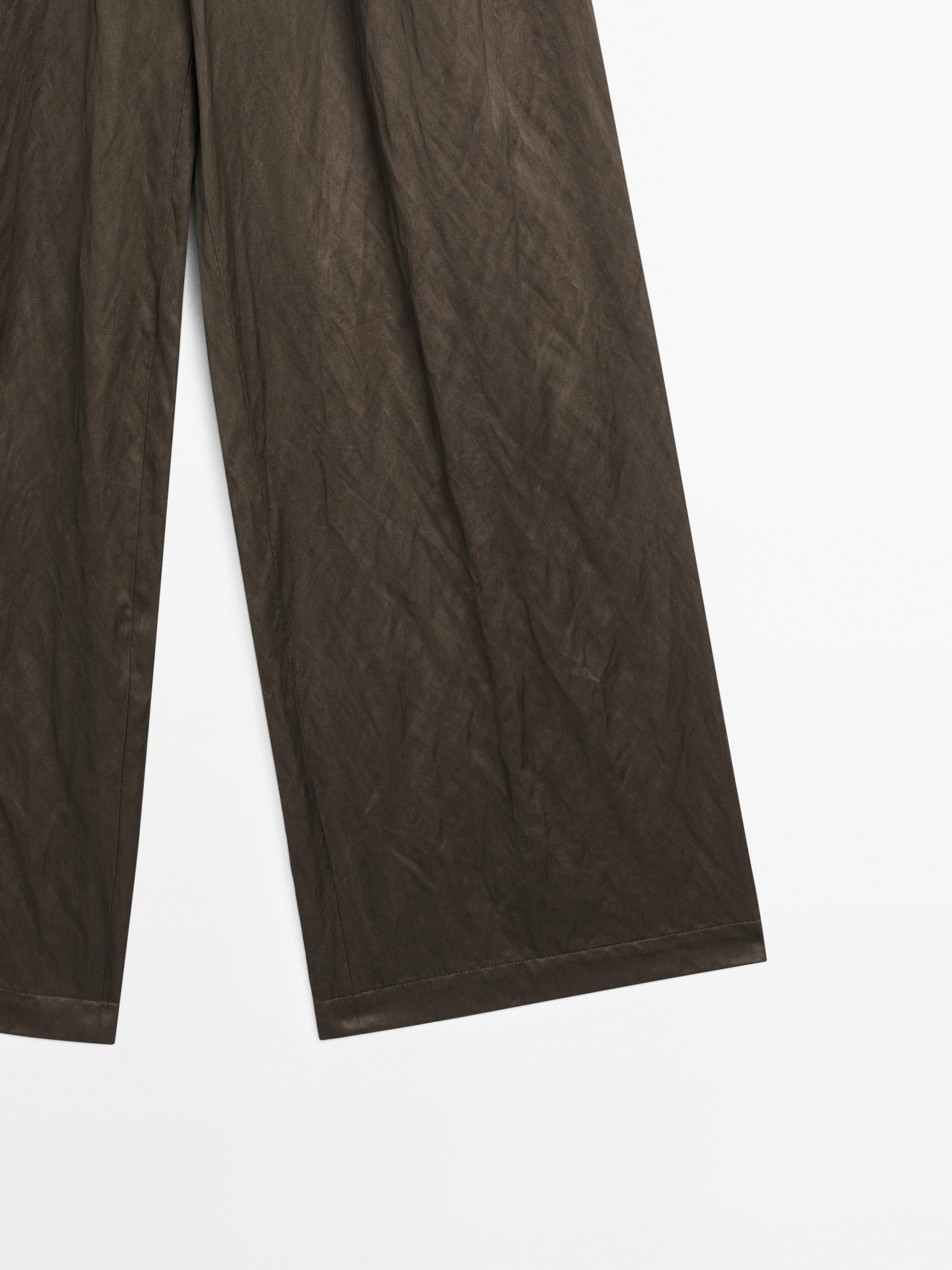 Pantalon large satiné effet froissé