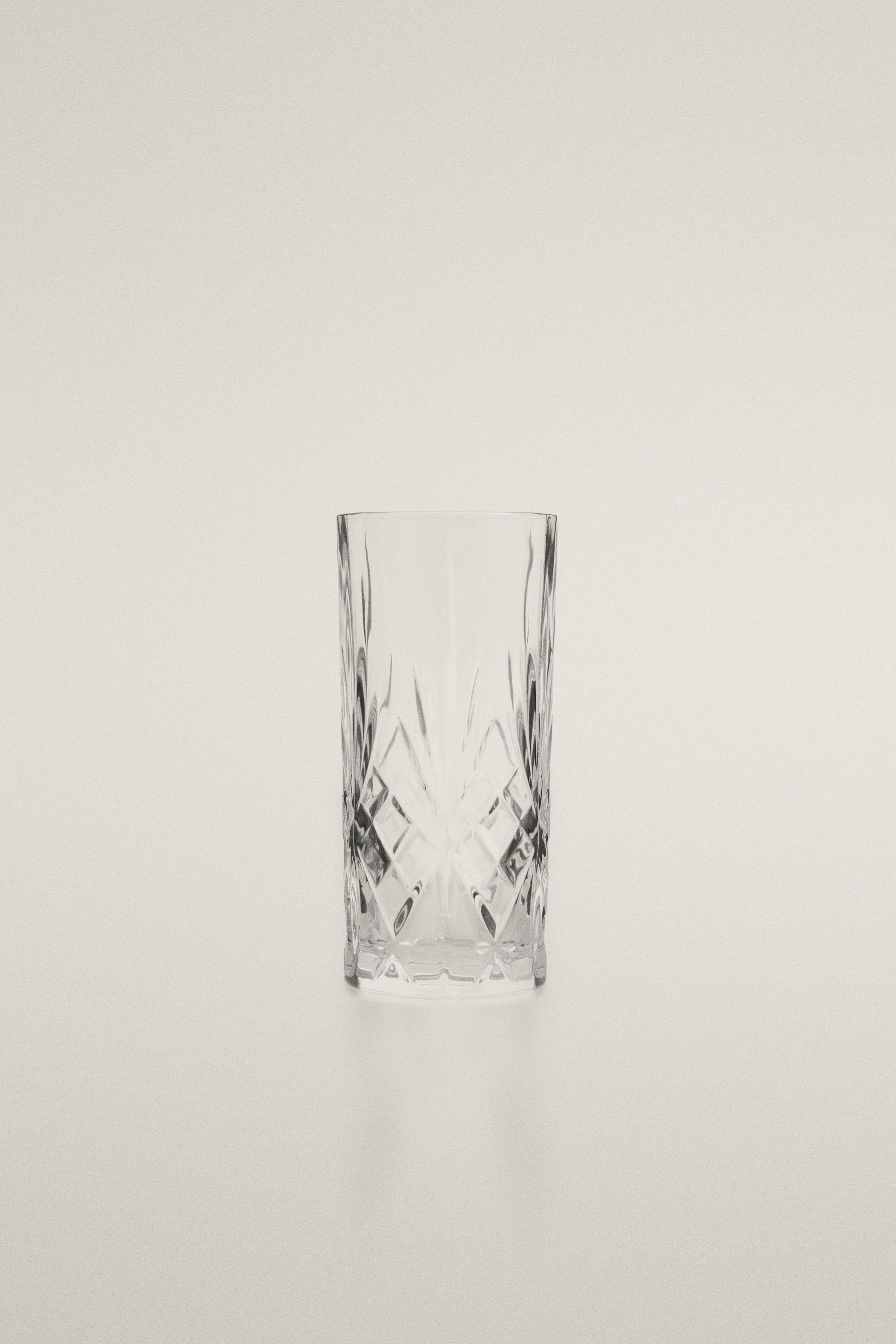 TALL TUMBLER WITH RAISED DESIGN — Transparent