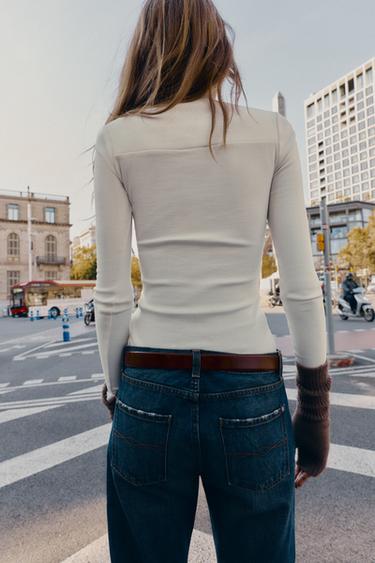 T-SHIRT CÔTELÉ À MANCHES LONGUES - Blanc cassé de Zara - Image 4