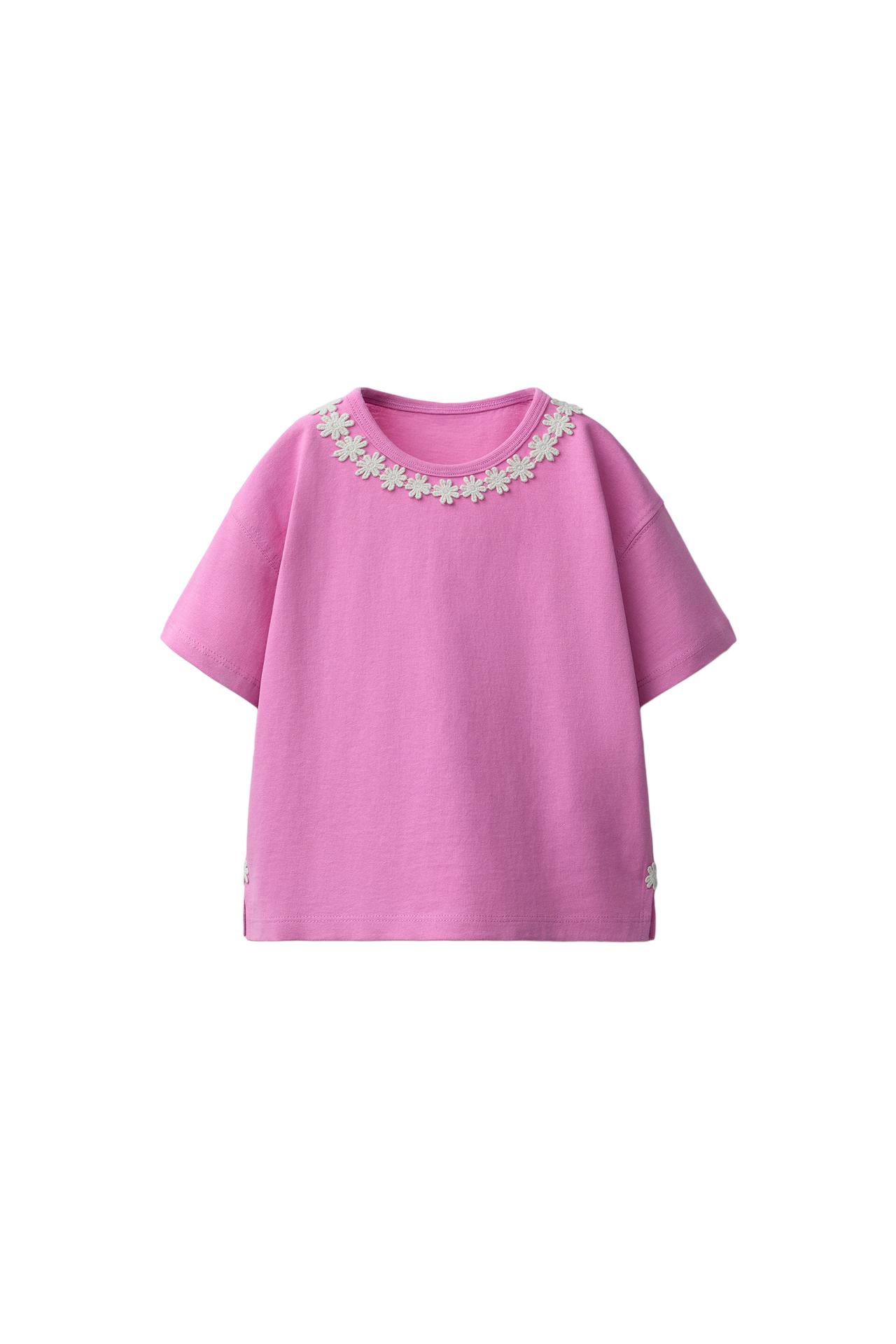 DAISY APPLIQUÉ T-SHIRT — Mid-pink