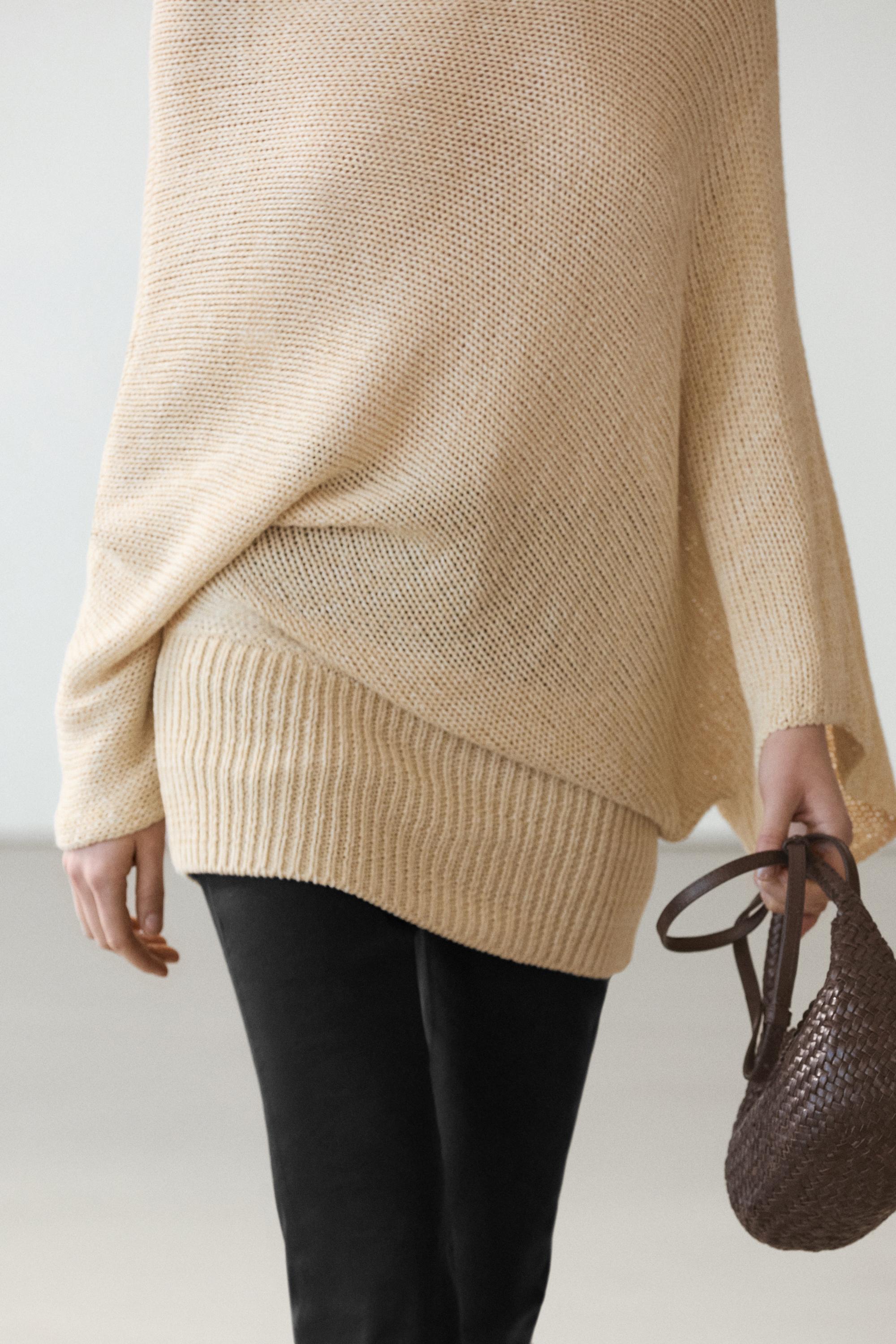 Pull oversize asymétrique en coton et lin