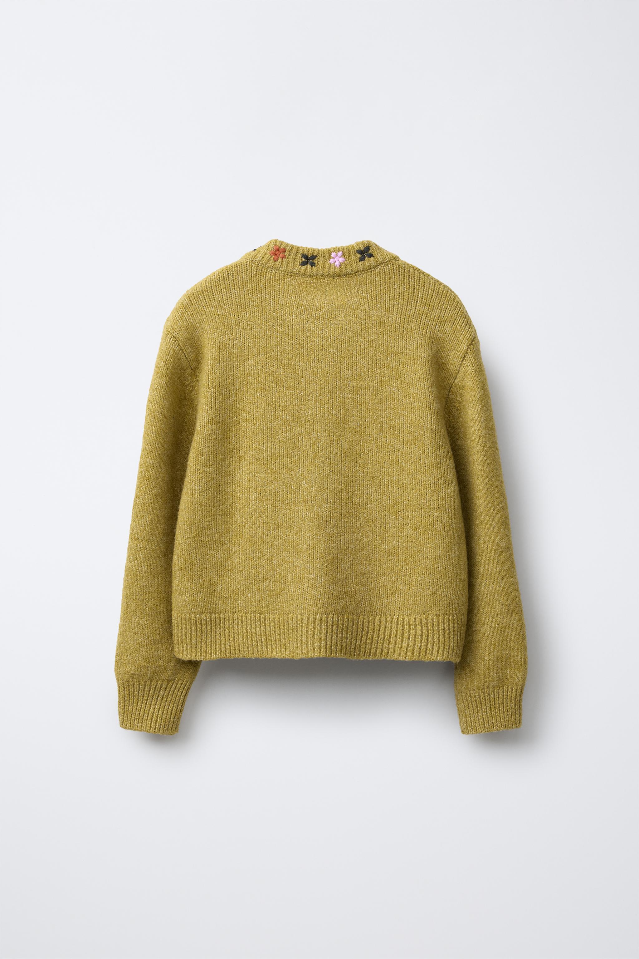 オリーブグリーン 花束モチーフ付き カーディガン カネコイサオ オリーブグリーン 花束モチーフ付き カーディガン カネコイサオ