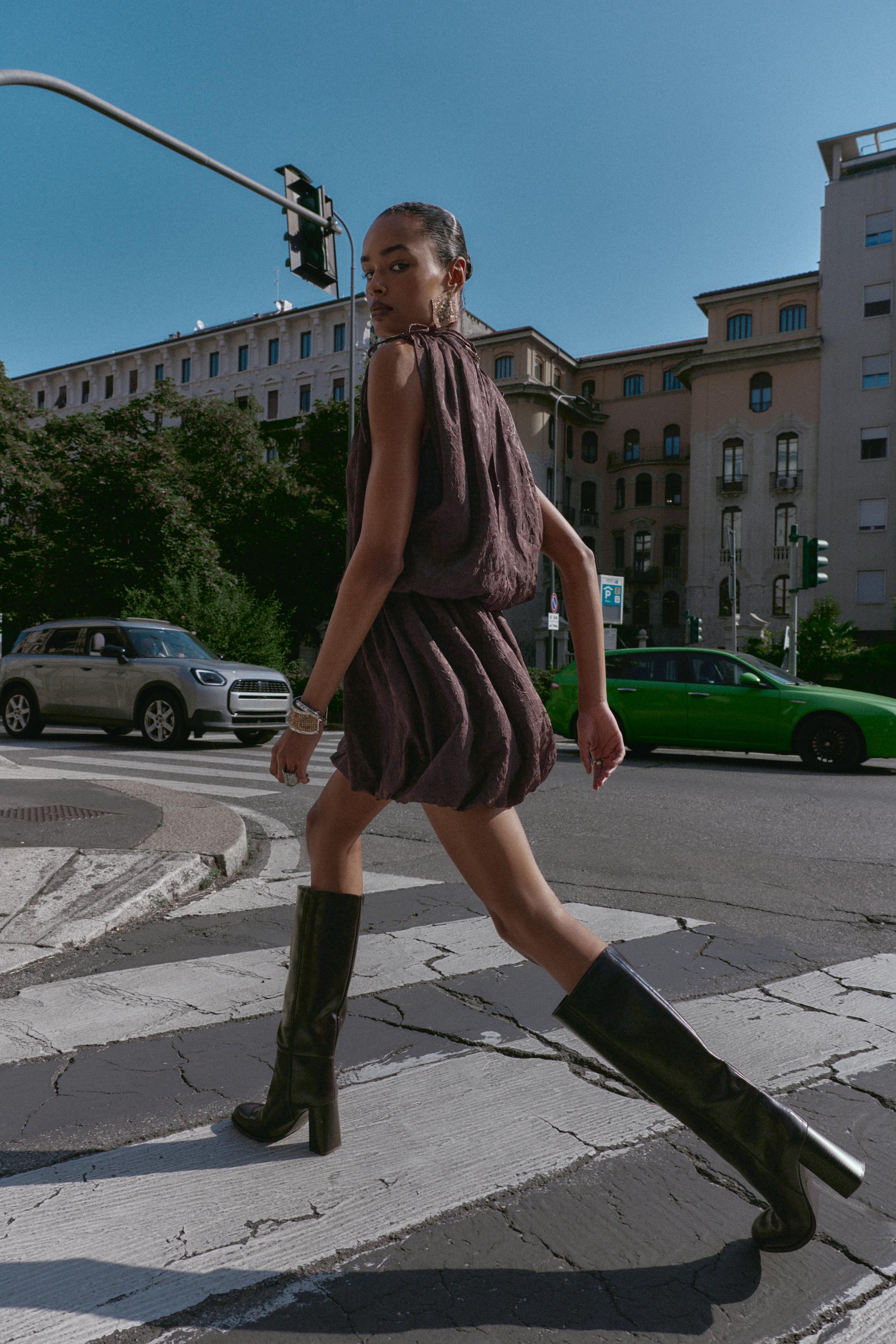 【ZARA】 ボリュームメッシュワンピース S ブラウン レディースブラウンドレスワンピース | ZARA 日本