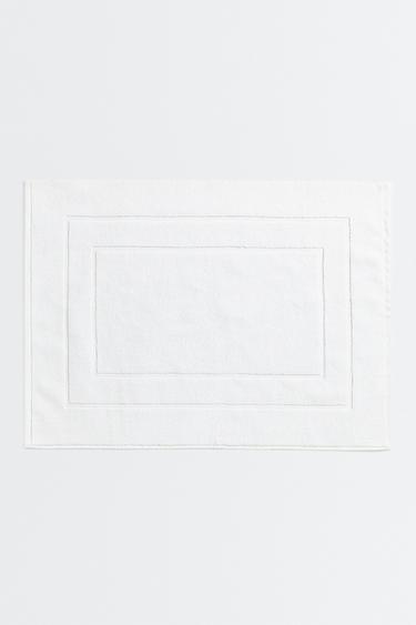 ALFOMBRA BAÑO ALGODÓN ANTIDESLIZANTE - Blanco de Zara