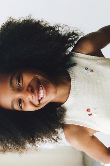 ÁO HAI DÂY DỆT KIM ĐÍNH CƯỜM - Kem từ Zara