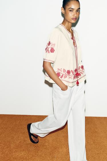 BLOUSE BRODERIES ET POMPONS - Blanc de Zara - Image 3