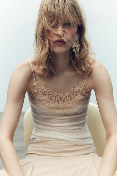 TOP LAINE 100 % DENTELLE - Blanc cassé de Zara - Image 3