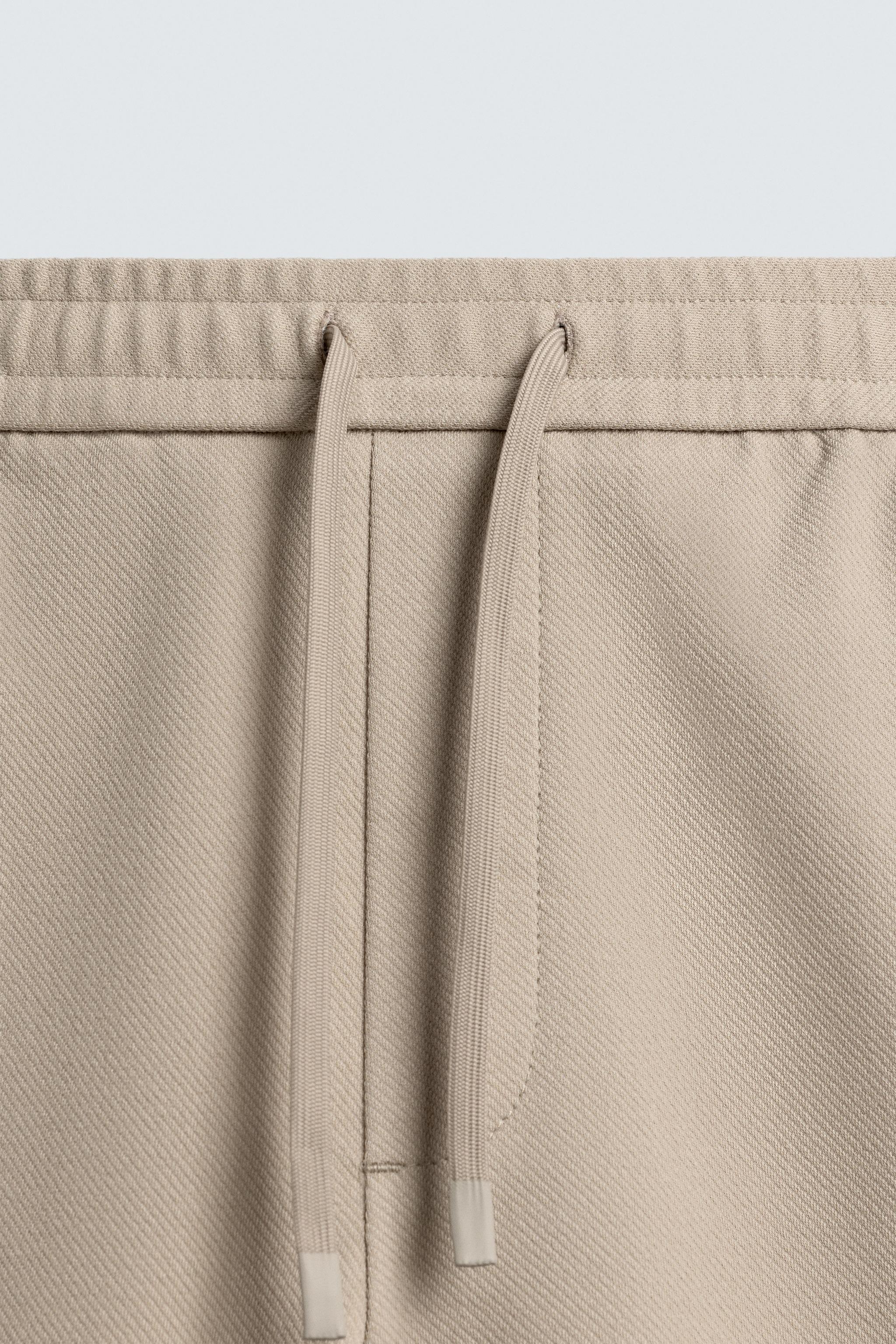 SHORT STRUCTURÉ CONFORT
