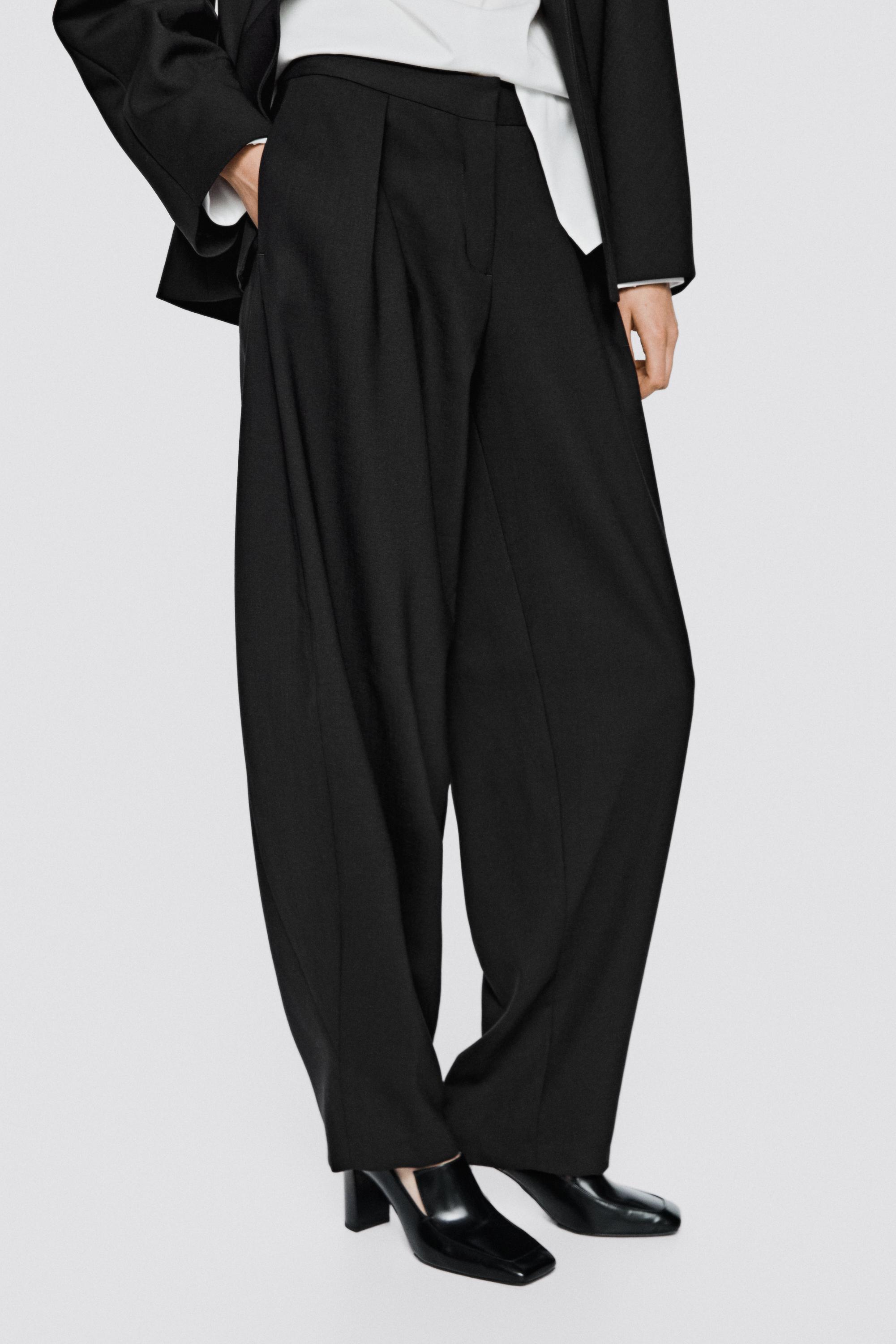 Barrel fit tailored pants with darts - LIMITED EDITION