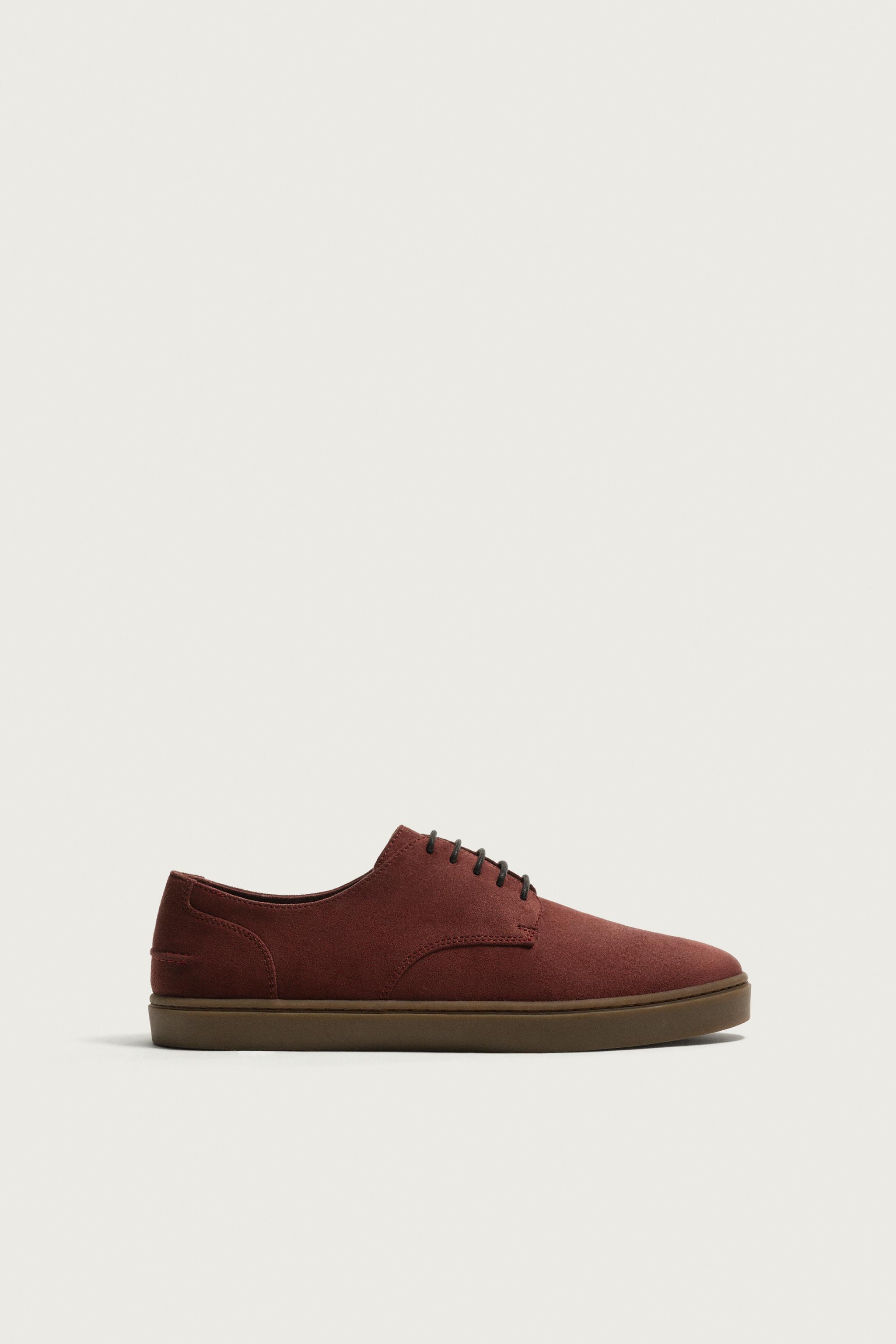 CASUAL SHOES