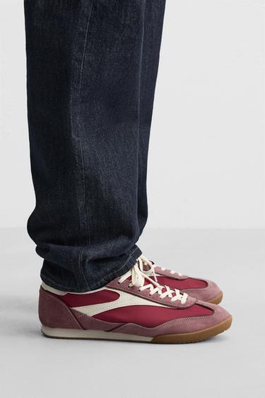 ZAPATILLA ESTILO RETRO - Rojo Burdeos de Zara - Imagen 0