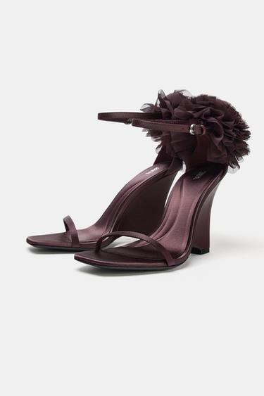 MAXI FLOWER WEDGE SANDALS - Purple by Zara