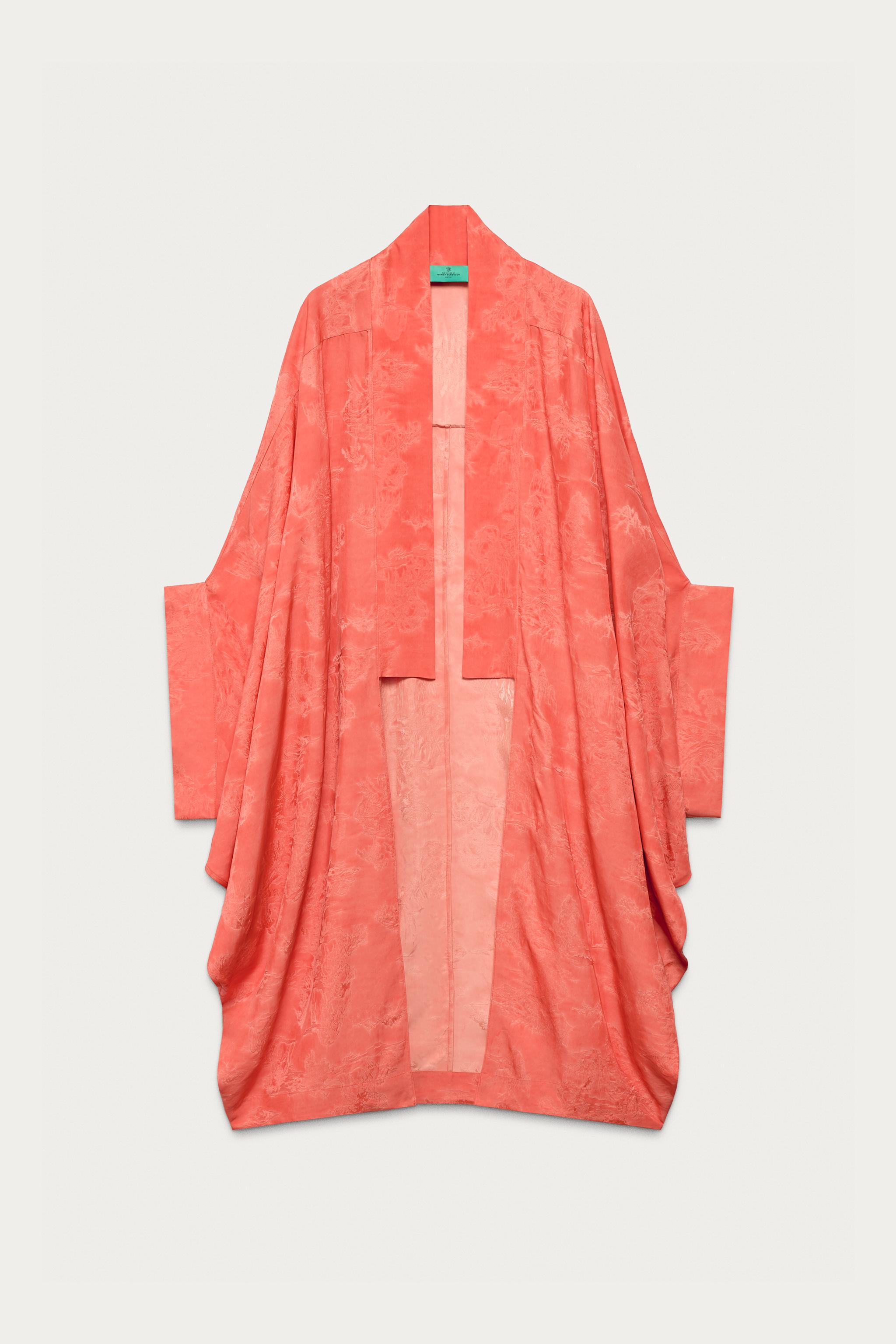 Женские куртки Zara JACQUARD KIMONO MARISA BERENSON X