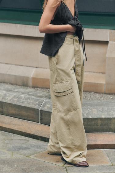 PANTALÓN CARGO VOLUMEN - Khaki claro de Zara
