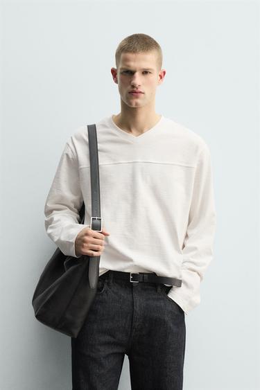 RELAXED FIT SLUB KNIT T-SHIRT - White by Zara