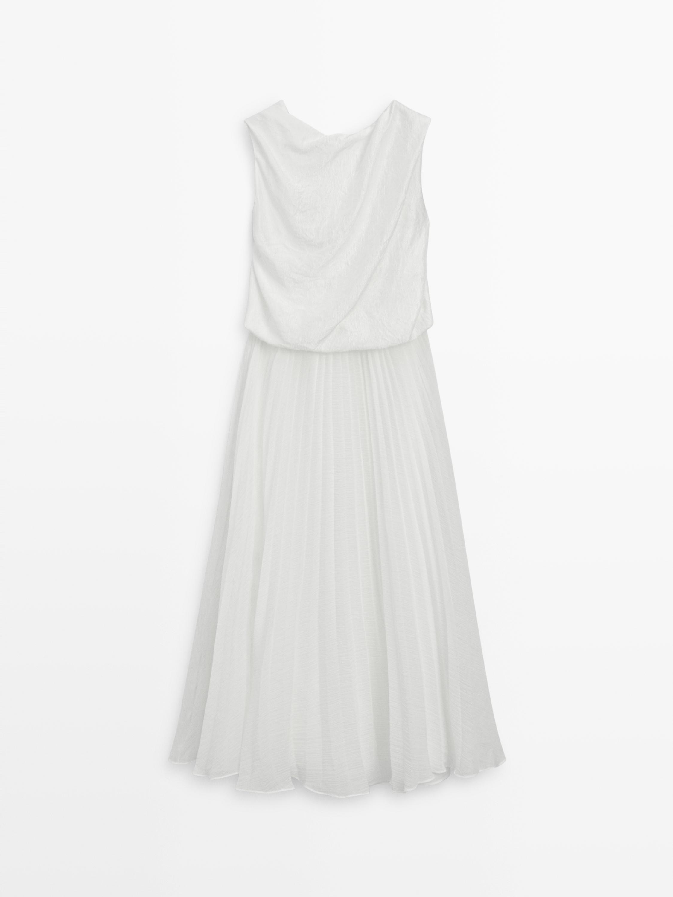 Long matching dress with pleated detail — Oyster-white