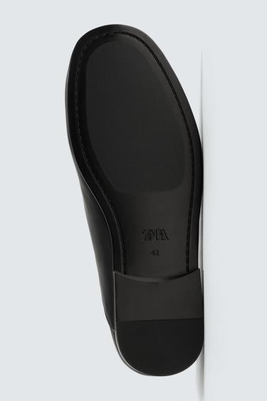 MOCASSINS EN CUIR - Noir de Zara - Image 6