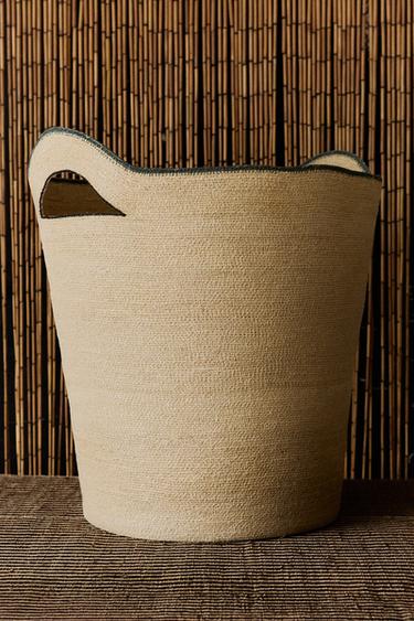 SEAGRASS BASKET WITH PIPING - Light beige by Zara - Image 1