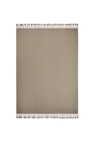 CHENILLE THROW - Light brown by Zara