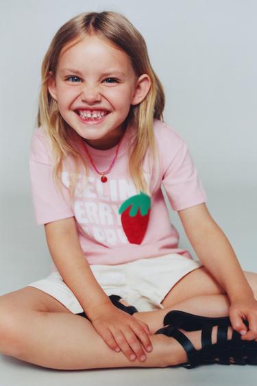 CAMISETA ESTAMPADO RELIEVE - Rosa claro de Zara - Imagen 0