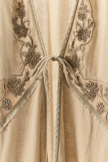 KIMONO LONG BRODÉ AVEC FANTAISIE - Beige de Zara - Image 5