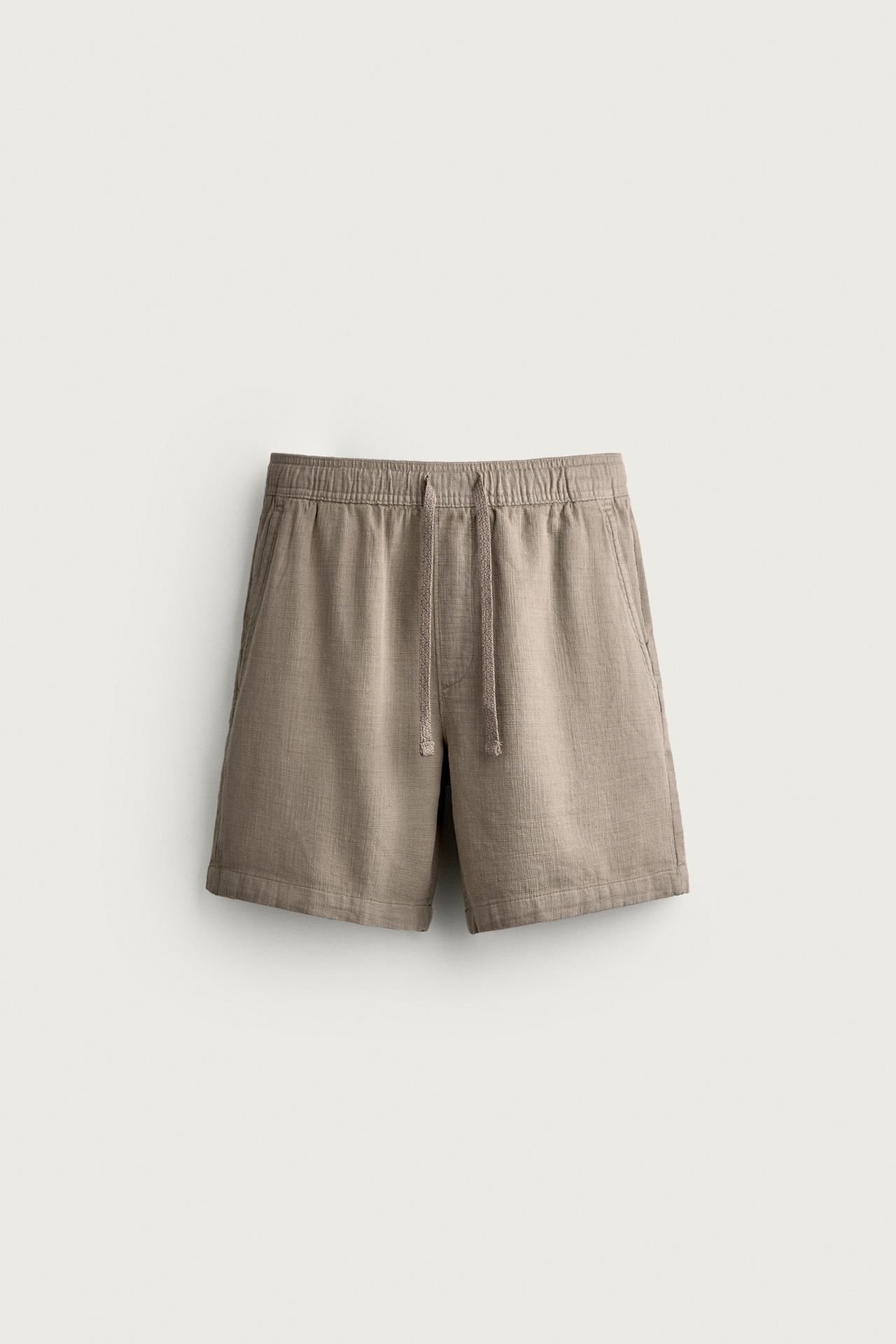 TEXTURED REGULAR FIT SHORTS — Mink