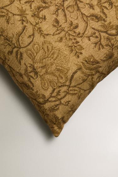 BLURRED PRINT CUSHION COVER - Sand by Zara - Image 1