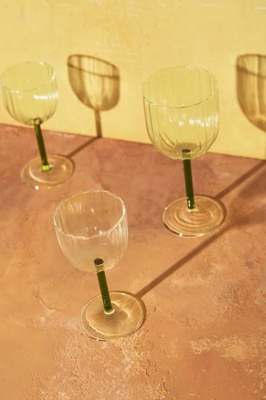 BOROSILICATE GLASS WITH COLOURED STEM - Green by Zara