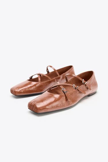 BALLERINES EN CUIR À BOUT CARRÉ - Beige de Zara - Image 2