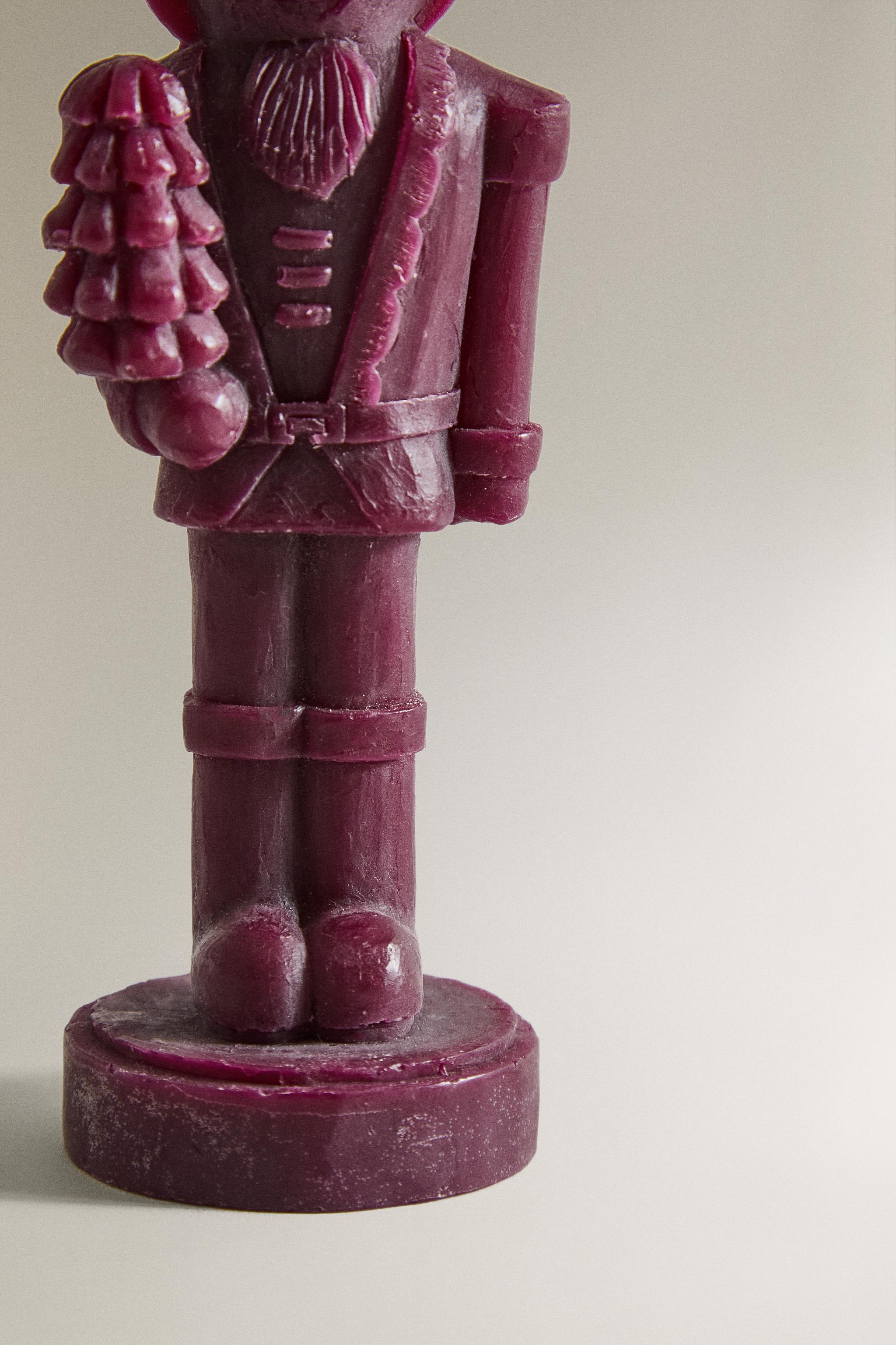 SET OF NUTCRACKER SCENTED CANDLES (SET OF 3)