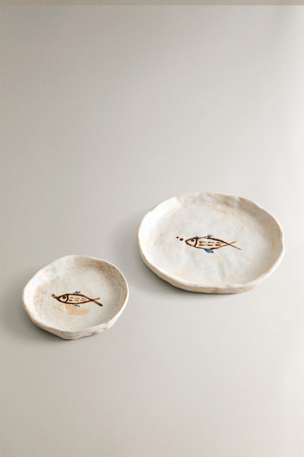 STONEWARE FISH TRAY