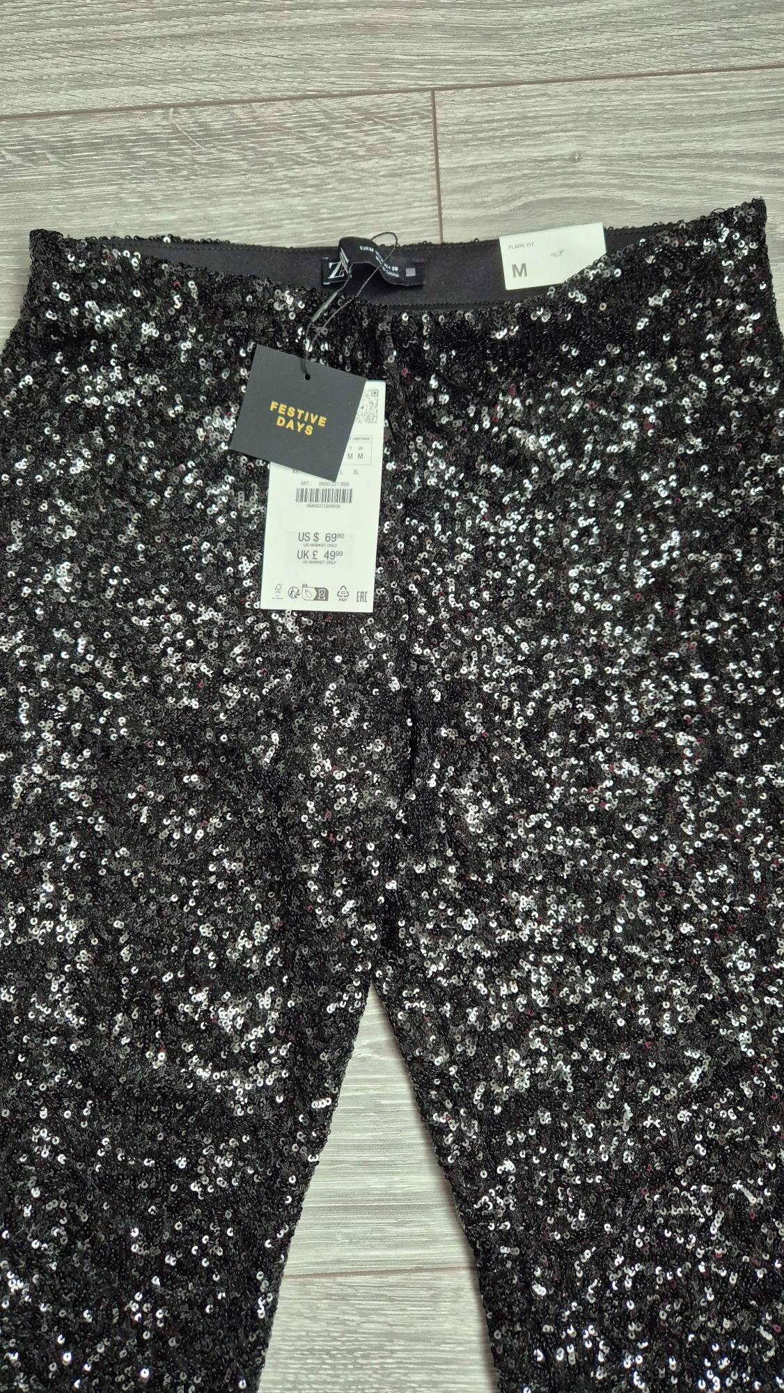 FLARED SEQUINNED LEGGINGS