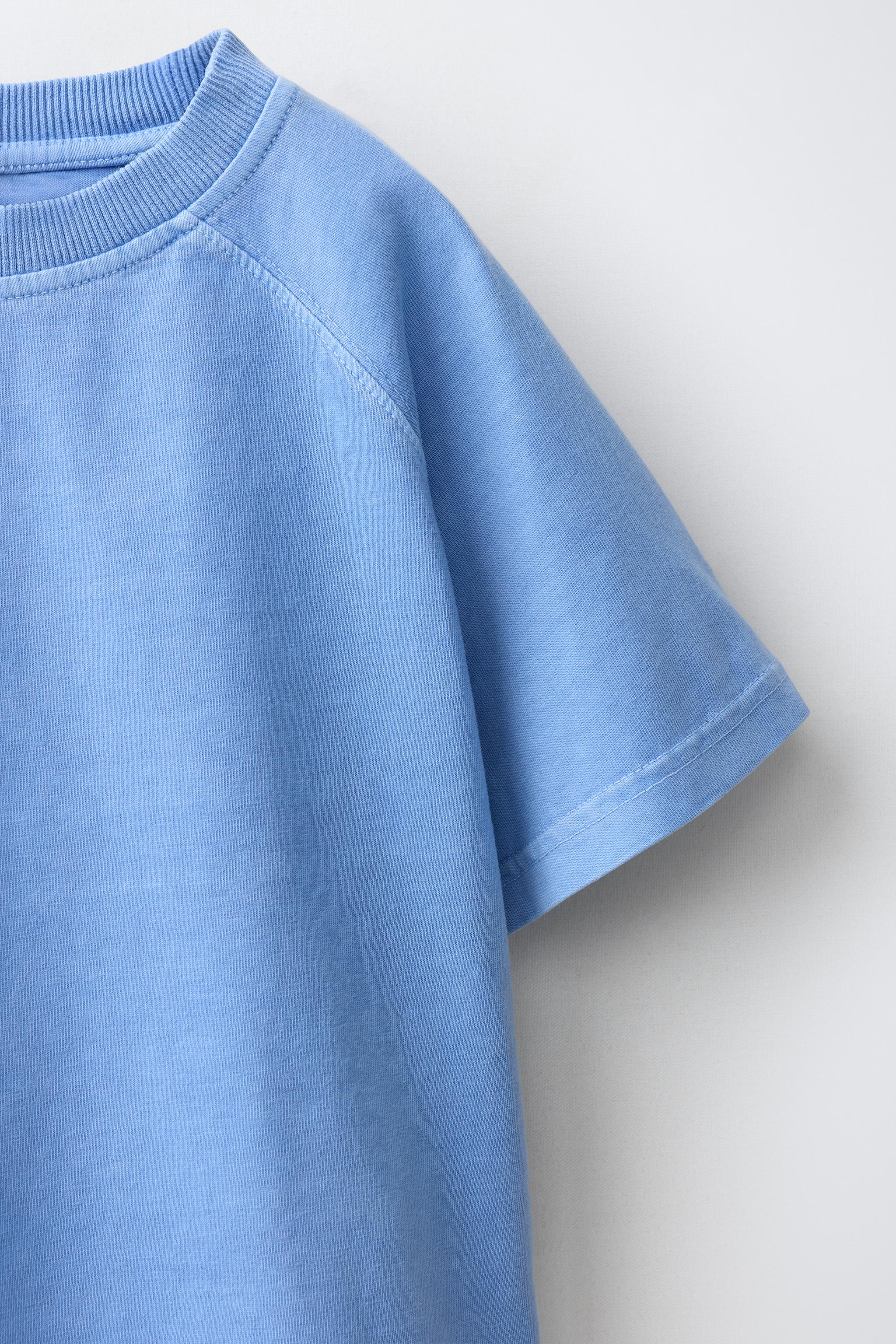 PLAIN JOGGING T-SHIRT AND SHORTS SET
