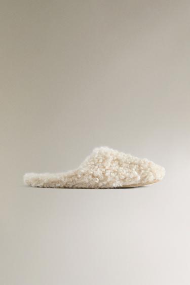 CHAUSSONS OUVERTS À L’ARRIÈRE EFFET MOUTON - Blanc écru de Zara - Image 1