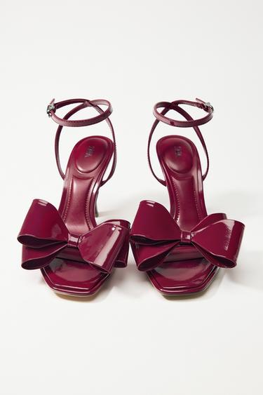 PATENT EFFECT BOW SANDAL - Strawberry Red by Zara