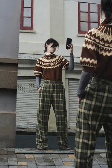 SHORT SLEEVE JACQUARD KNIT JUMPER - Brown / Ecru by Zara