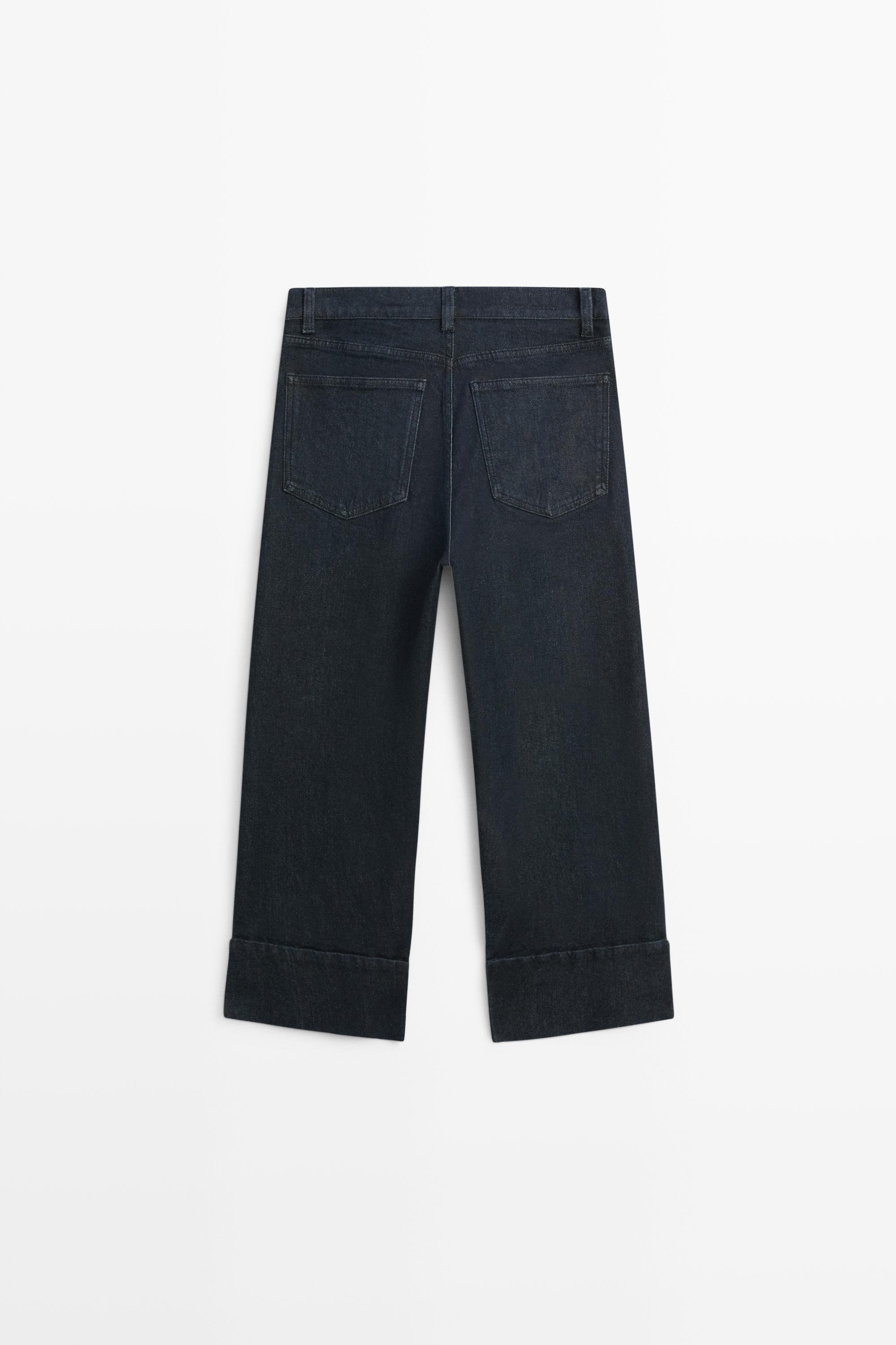 Capri jeans with turn-up hems