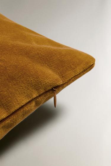 VELVET CUSHION COVER - Mustard by Zara - Image 3